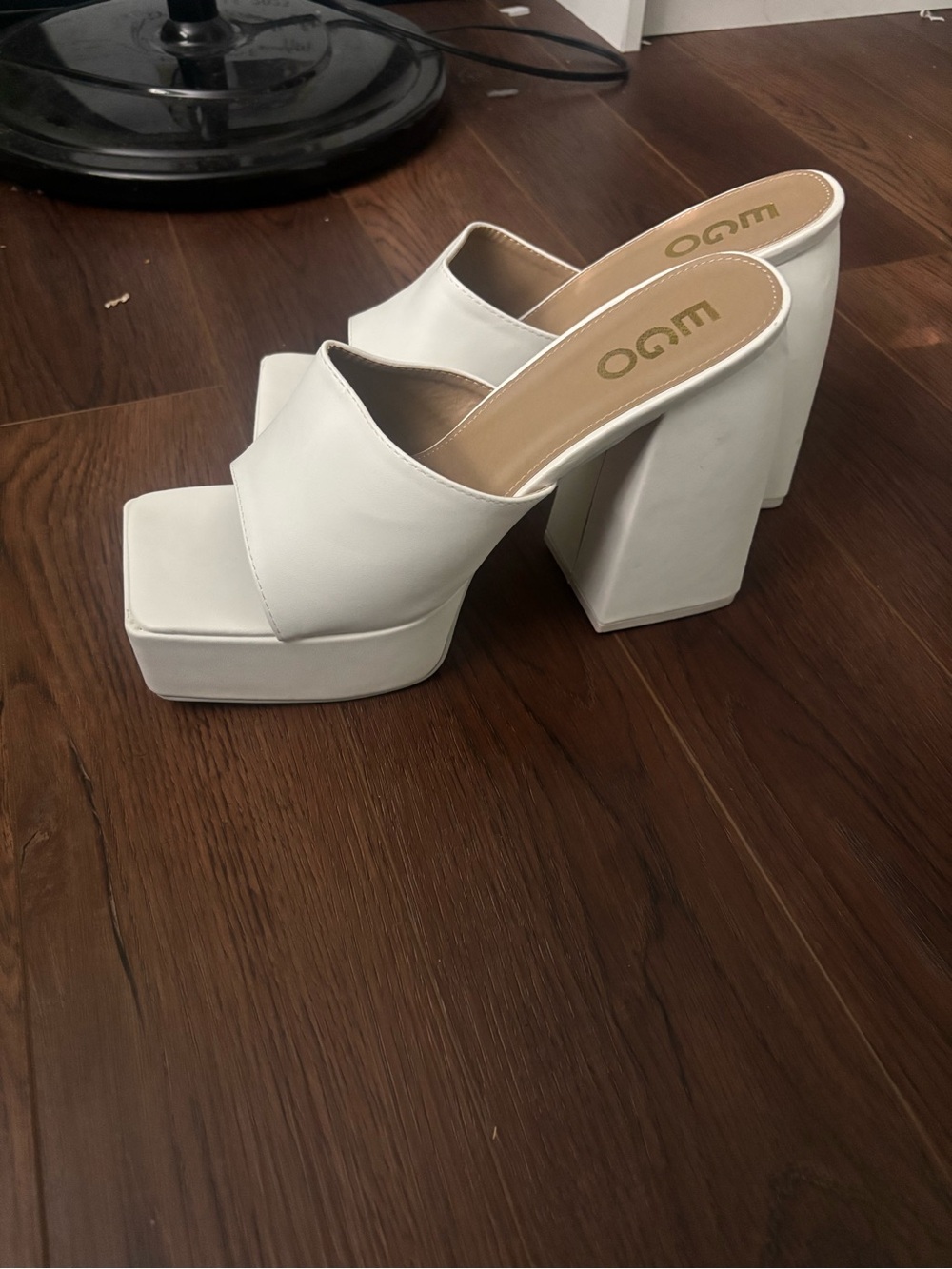 White Platform Block Heel Mule